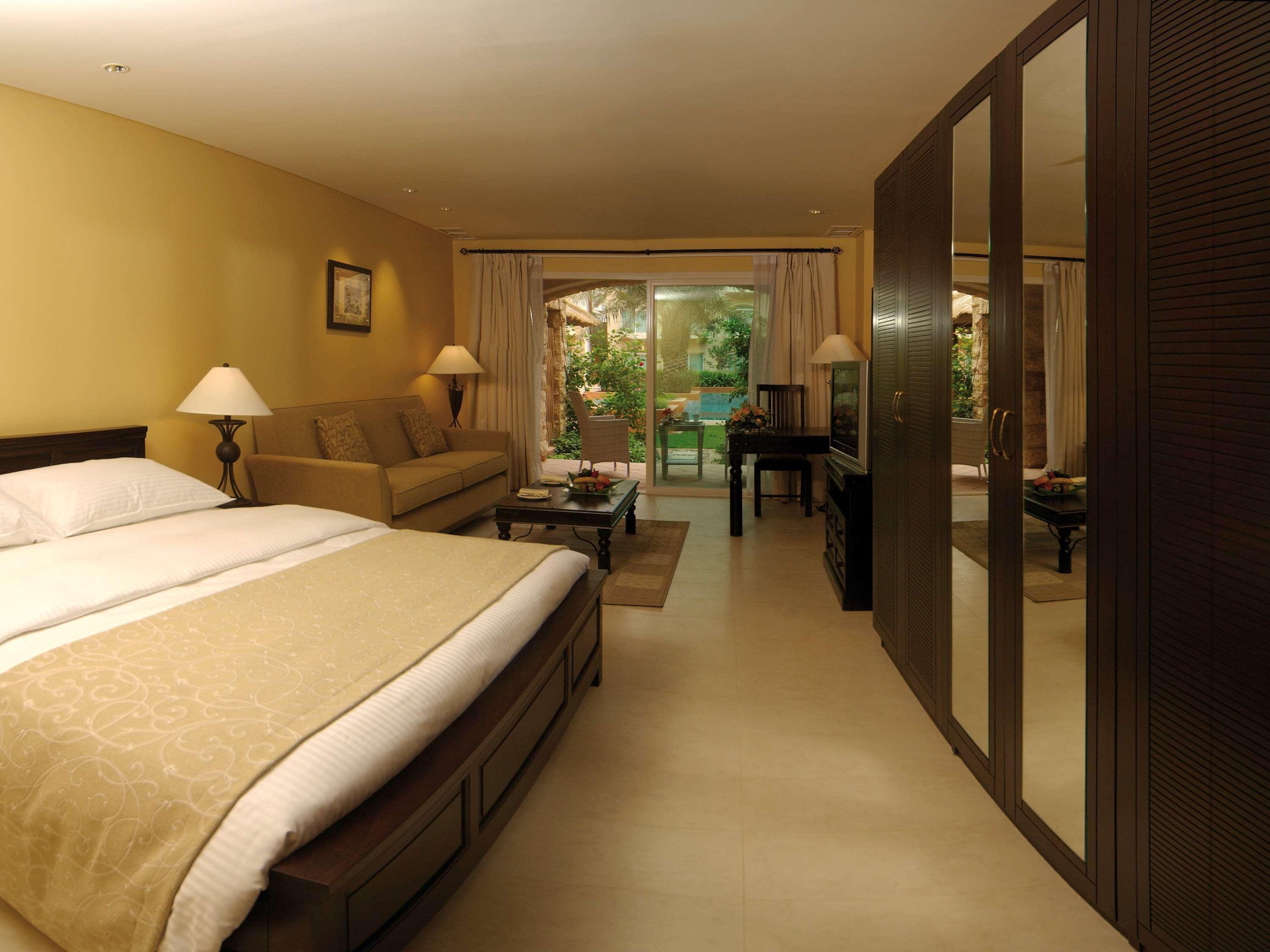 Moevenpick Hotel & Resort Al Bida'A Salmiya Pokój zdjęcie Deluxe Room