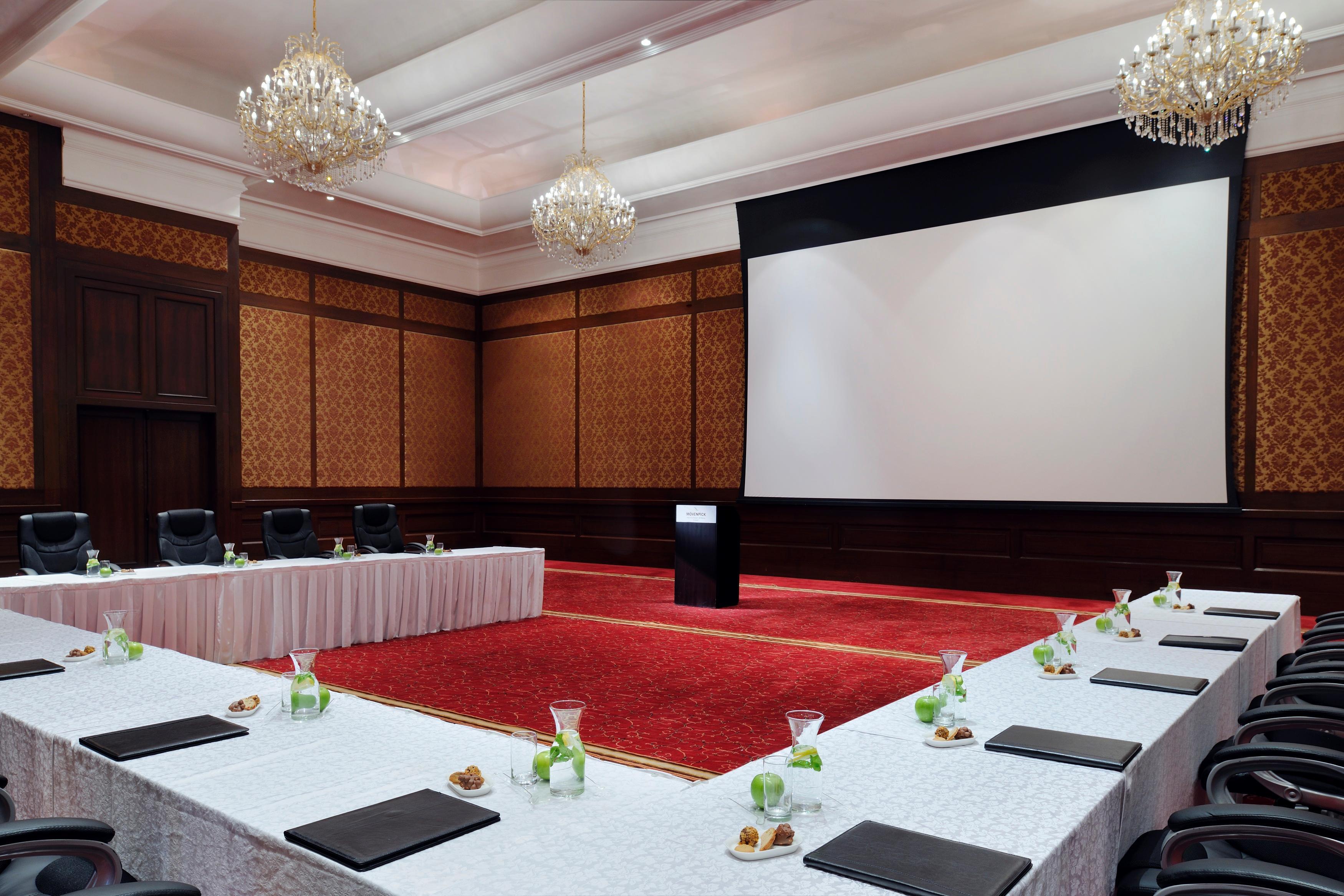 Moevenpick Hotel & Resort Al Bida'A Salmiya Zewnętrze zdjęcie The meeting room